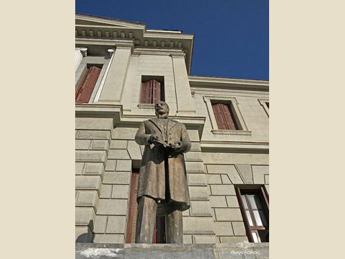 Η πρόσοψη του Δικαστικού Μεγάρου